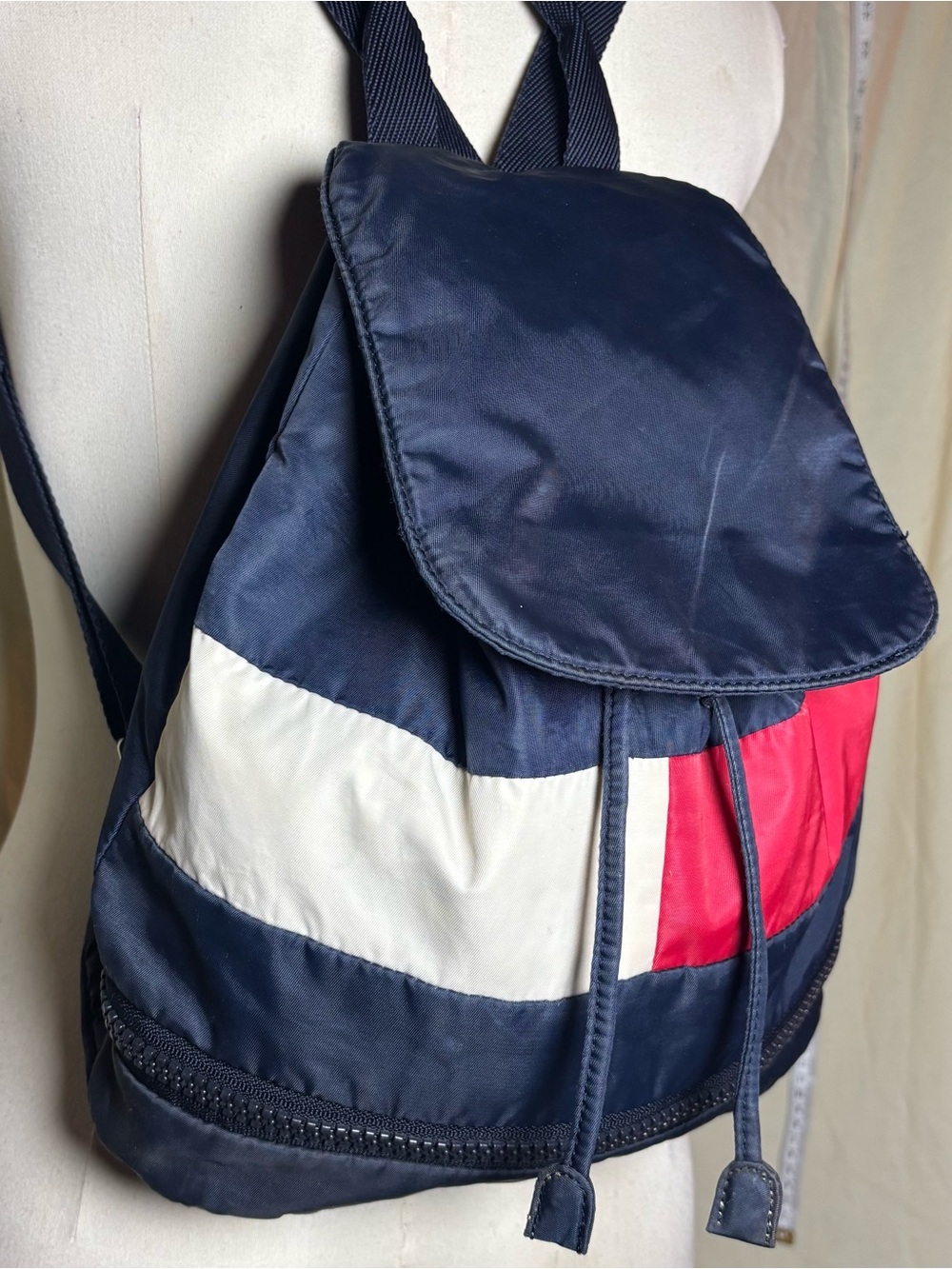 90s Vintage Tommy Hilfiger Navy Colorblock Drawstring Backpack